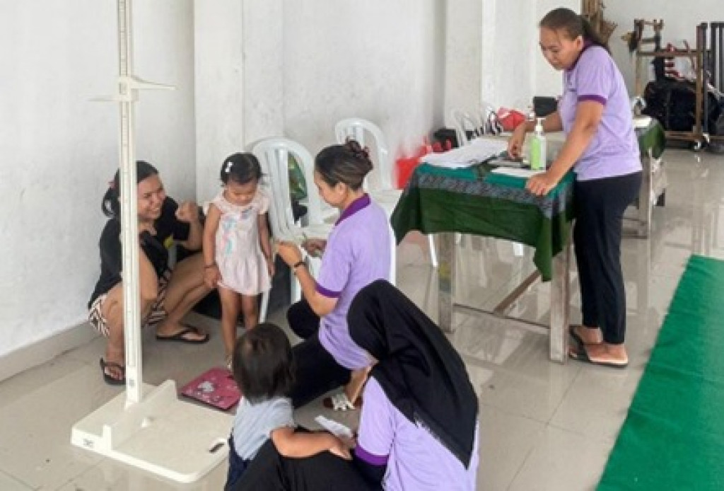 Cegah Stunting Pada Balita Banjar Bhineka Nusa Kauh Adakan Posyandu Rutin Tiap Bulan